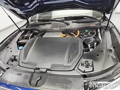 Audi e-tron 2022 гидро в Москве № 163212, миниатюра 5
