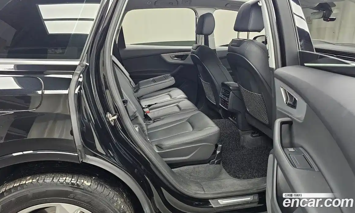 Audi Q7 2022 3.0 гидро в Москве № 163333, фото 12