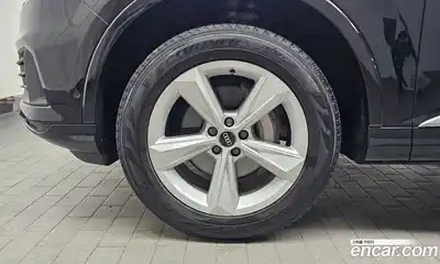 Audi Q7 2022 3.0 гидро в Москве № 163333, миниатюра 5