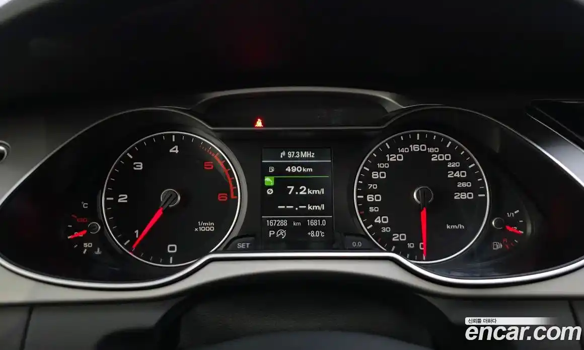Audi A4 2015 2.0 гидро в Москве № 163886, фото 8
