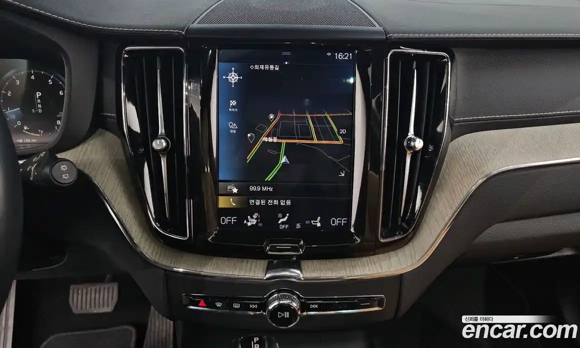 Volvo XC60 2018 2.0 гидро в Москве № 164462, фото 11