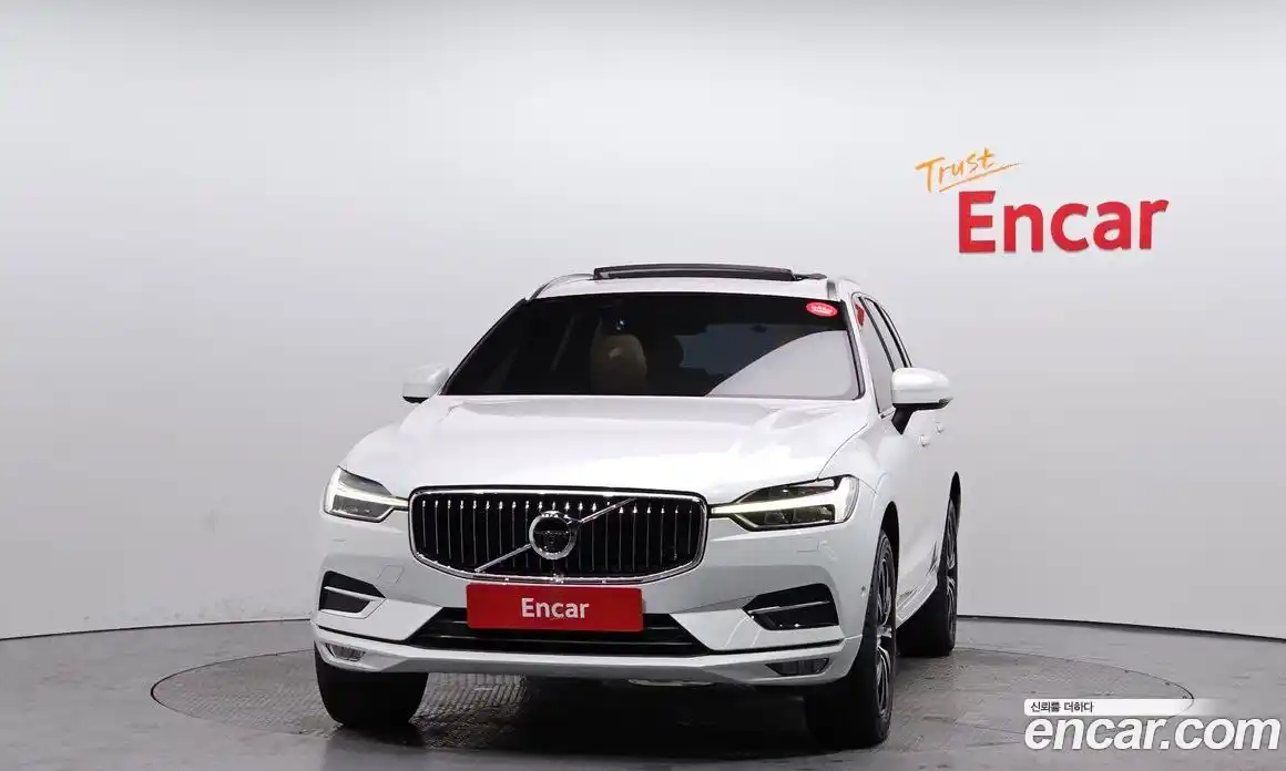 Volvo XC60 2018 2.0 гидро в Москве № 164462, фото 3