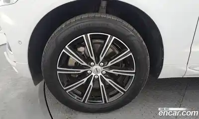 Volvo XC60 2018 2.0 гидро в Москве № 164462, миниатюра 5