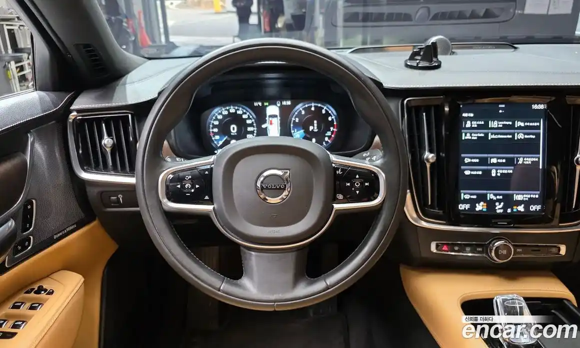 Volvo S90 2021 2.0 гидро в Москве № 164606, фото 13
