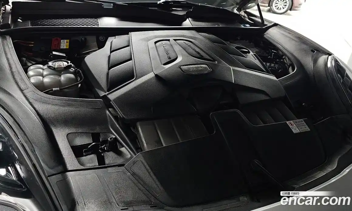 Porsche Cayenne 2020 3.0 гидро в Москве № 165156, фото 6