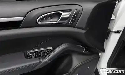 Porsche Cayenne 2015 3.0 гидро в Москве № 165669, миниатюра 11