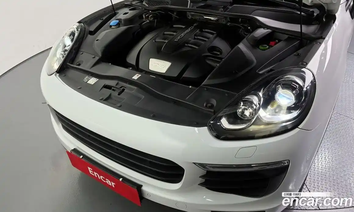 Porsche Cayenne 2015 3.0 гидро в Москве № 165669, фото 6