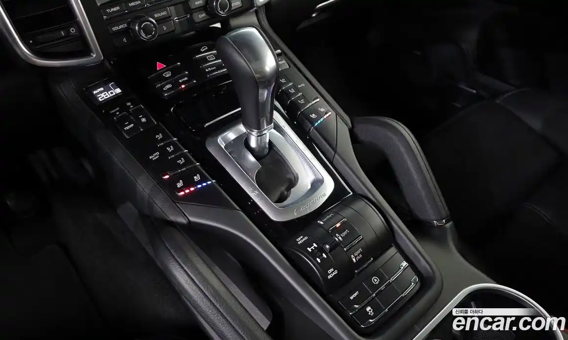 Porsche Cayenne 2015 3.0 гидро в Москве № 165669, фото 9