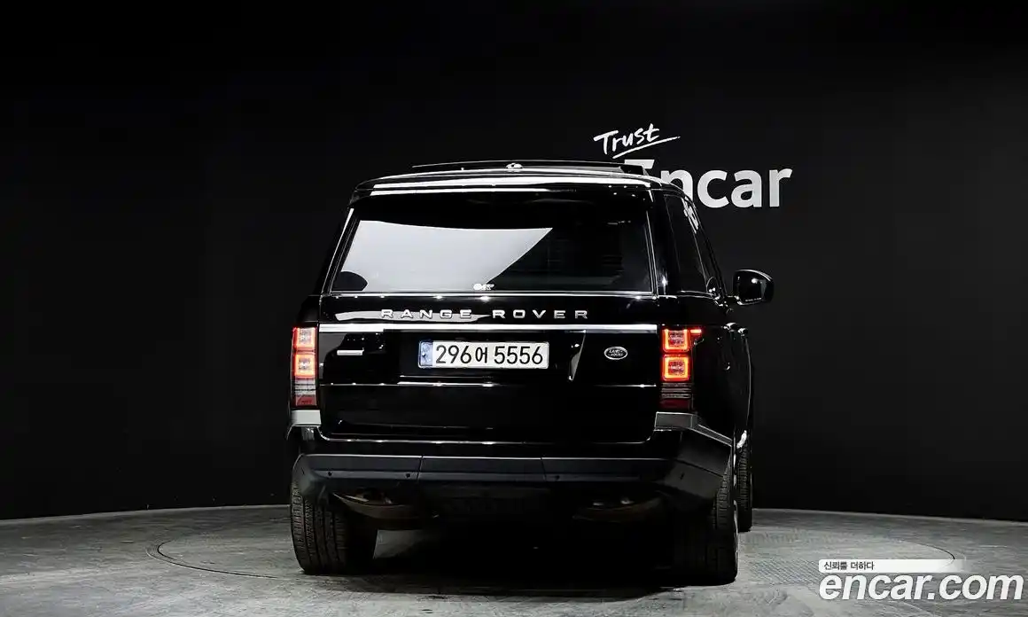 Land Rover Range-Rover 2014 5.0 гидро в Москве № 166181, фото 4