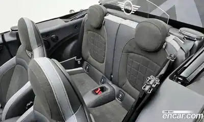 Mini Cooper Convertible 2023 2.0 гидро в Москве № 167045, миниатюра 12