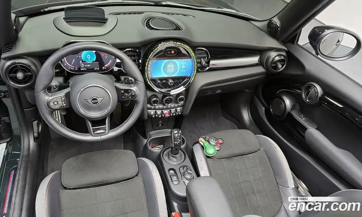 Mini Cooper Convertible 2023 2.0 гидро в Москве № 167045, фото 7