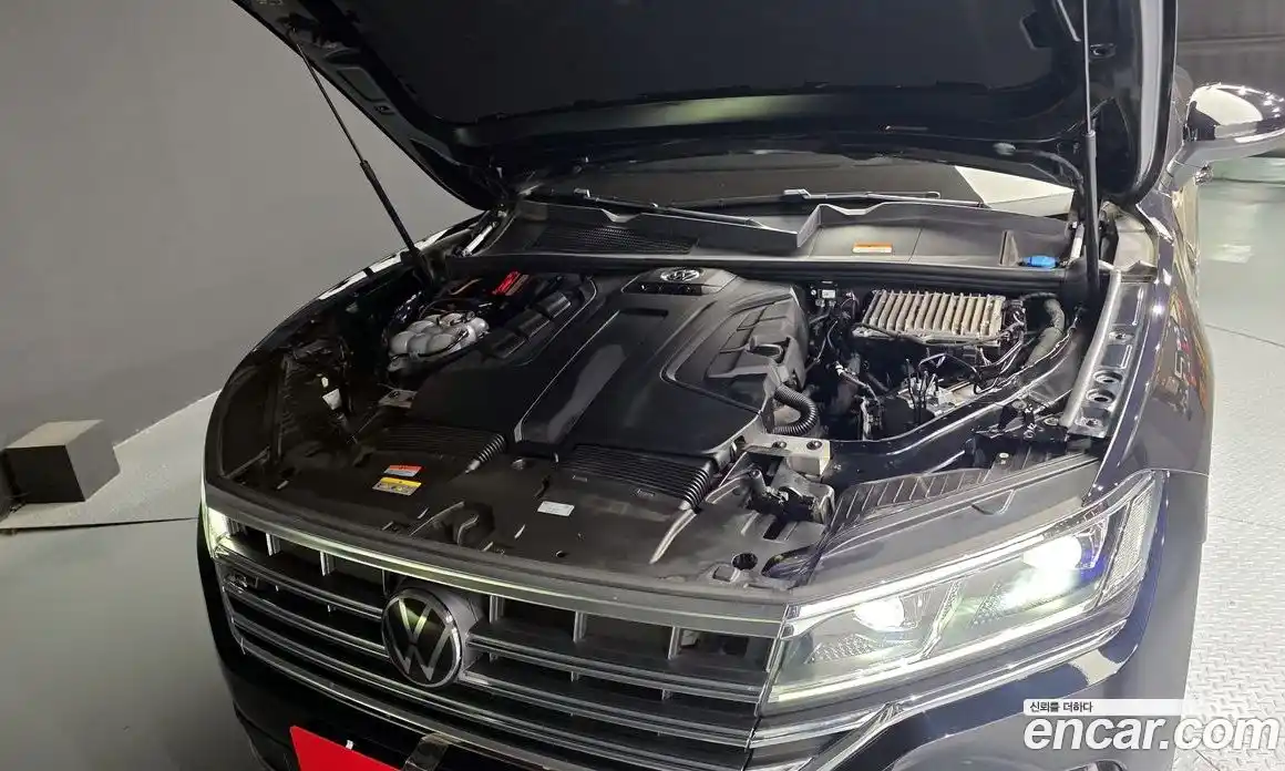 Volkswagen Touareg 2021 3.0 гидро в Москве № 168928, фото 6