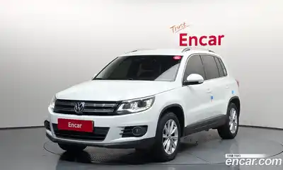 Volkswagen Tiguan, 2015
