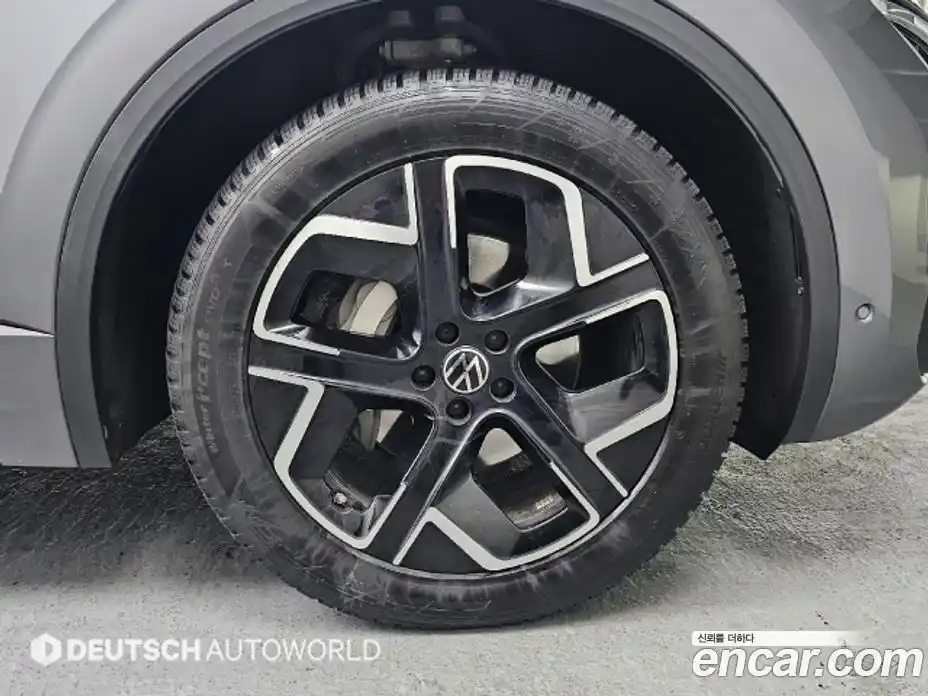 Volkswagen Touareg 2024 3.0 гидро в Москве № 169149, фото 5