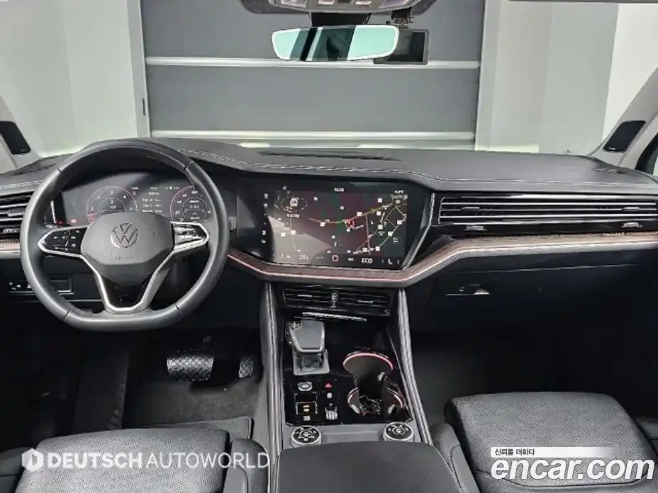Volkswagen Touareg 2024 3.0 гидро в Москве № 169149, фото 7