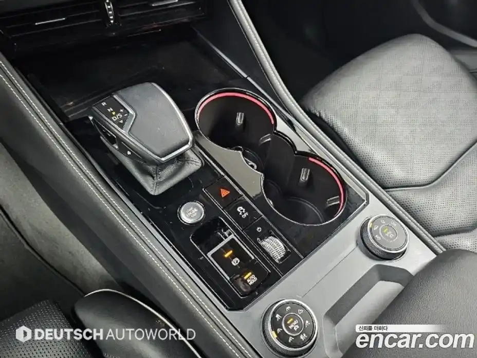 Volkswagen Touareg 2024 3.0 гидро в Москве № 169149, фото 9