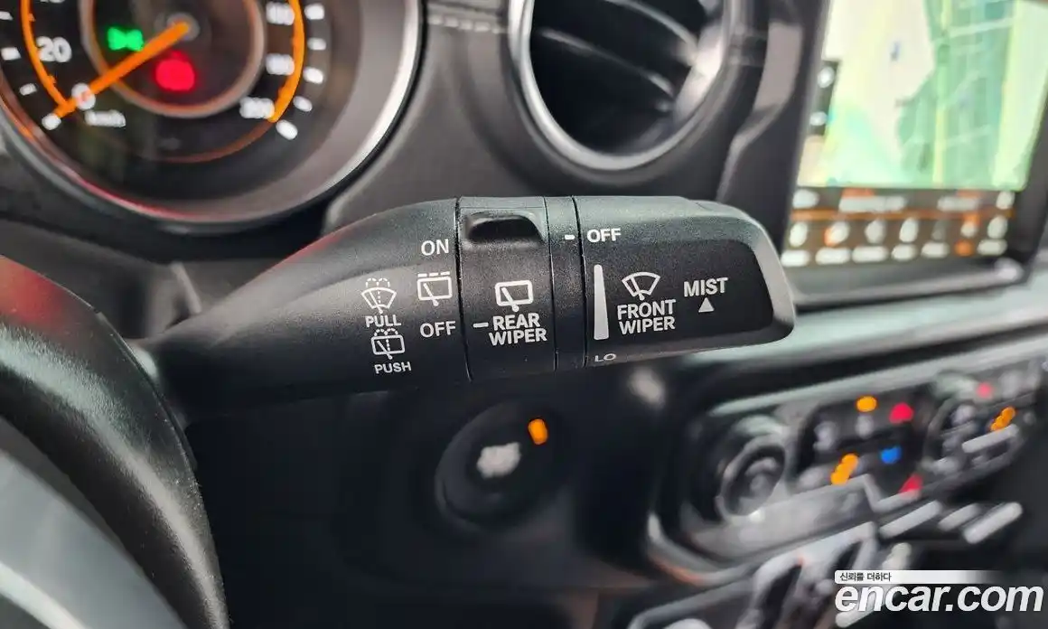 Jeep Wrangler 2022 2.0 гидро в Москве № 169377, фото 18