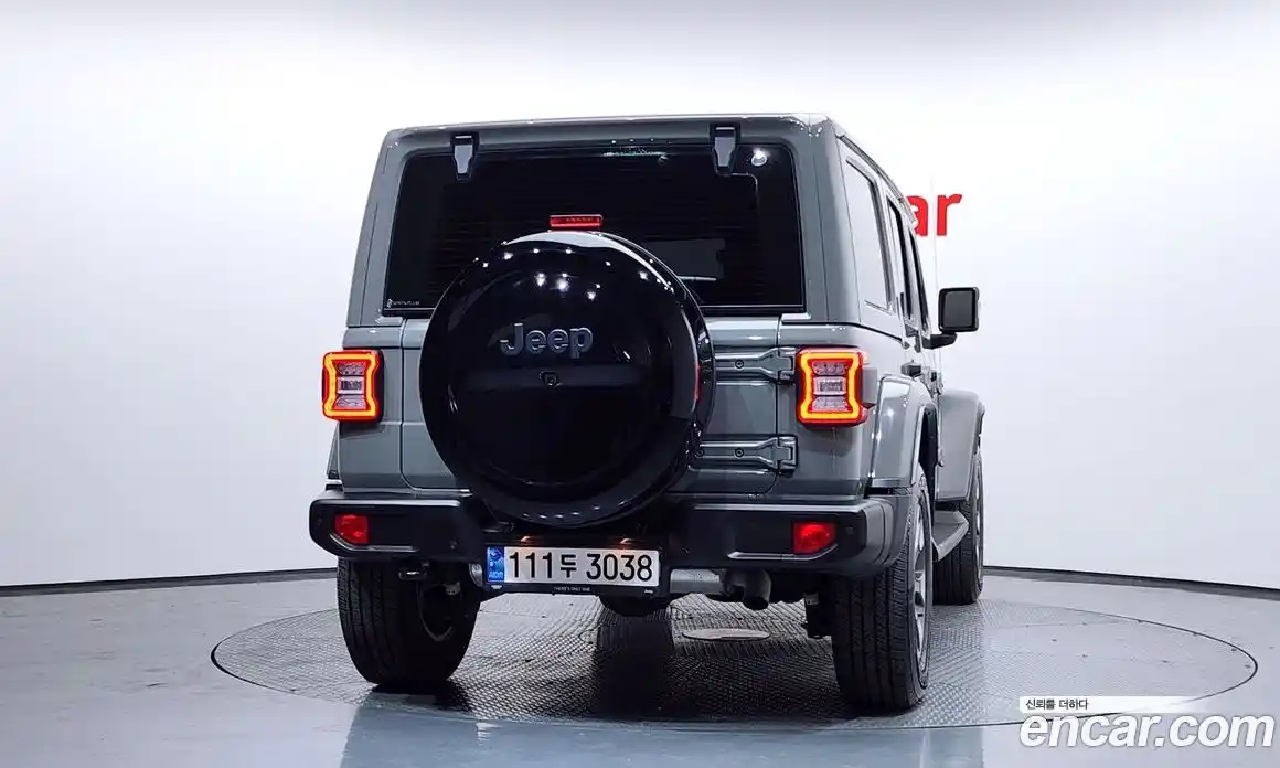 Jeep Wrangler 2022 2.0 гидро в Москве № 169377, фото 4
