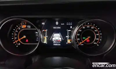 Jeep Wrangler 2022 2.0 гидро в Москве № 169377, миниатюра 8