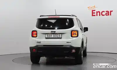 Jeep Renegade 2016 2.0 гидро в Москве № 169853, миниатюра 4