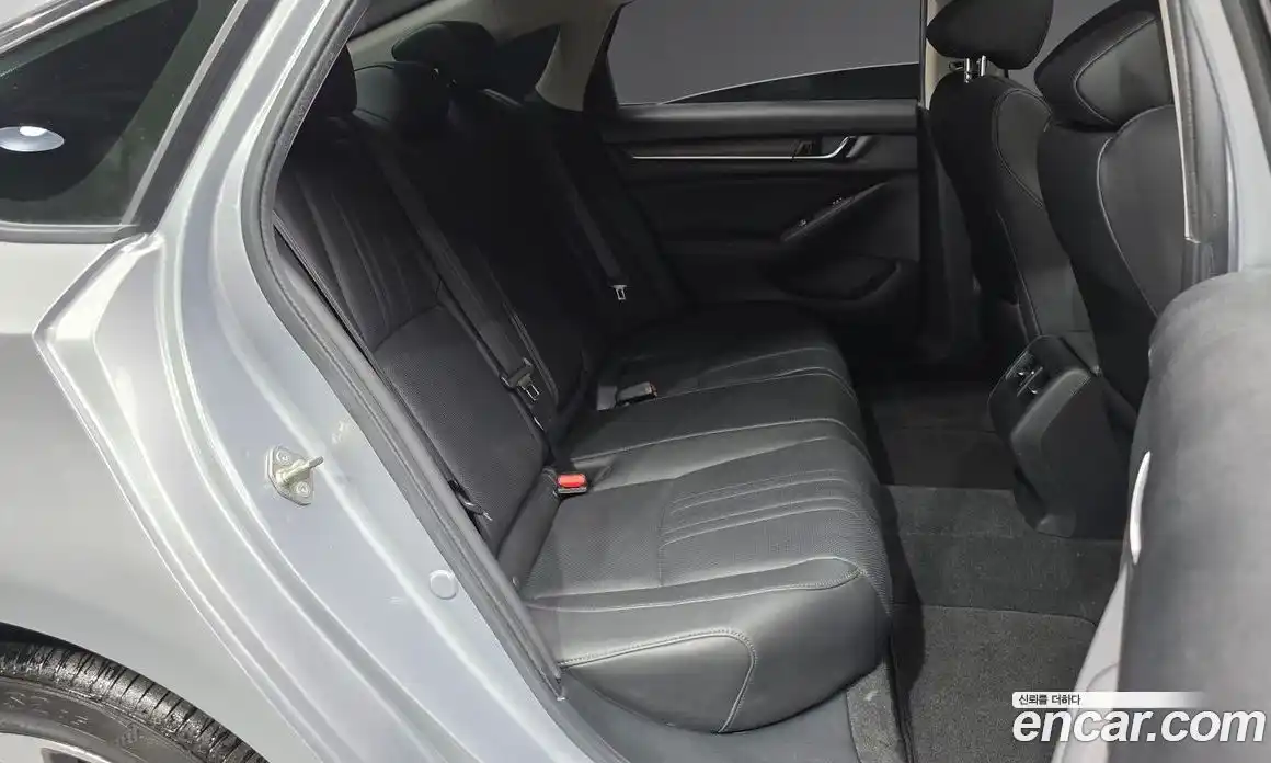 Honda Accord 2020 1.5 гидро в Москве № 170539, фото 12