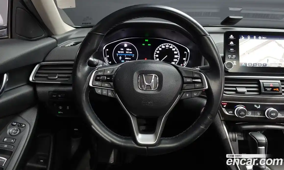 Honda Accord 2020 1.5 гидро в Москве № 170539, фото 13
