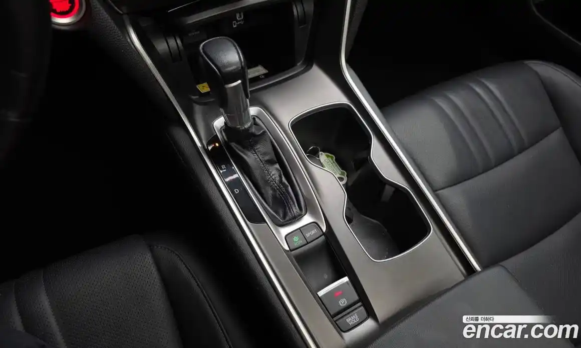 Honda Accord 2020 1.5 гидро в Москве № 170539, фото 9