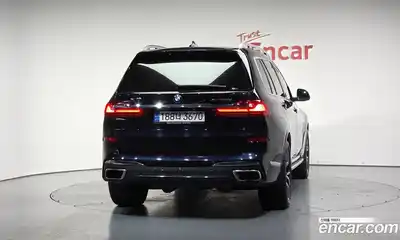 BMW X7 2022 3.0 гидро в Москве № 191862, миниатюра 3