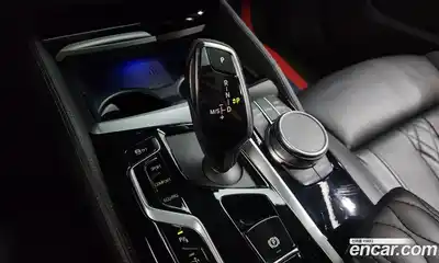 BMW 6-Series 2022 3.0 гидро в Москве № 192173, миниатюра 9