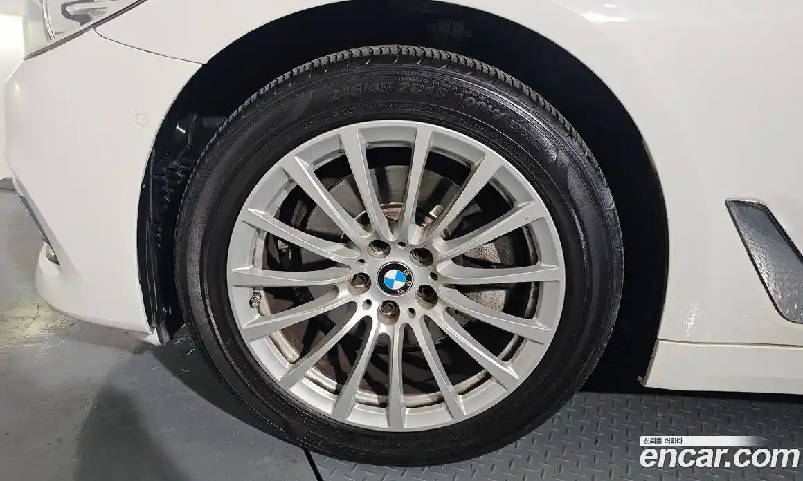 BMW 5-Series 2020 2.0 гидро в Москве № 192254, фото 4