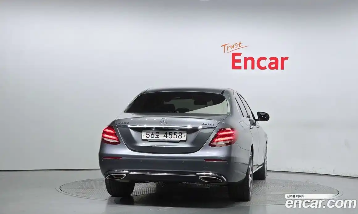 Mercedes-Benz E-Class 2019 2.0 гидро в Москве № 195228, фото 4