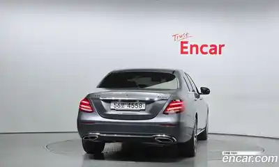 Mercedes-Benz E-Class 2019 2.0 гидро в Москве № 195228, миниатюра 4