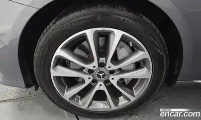 Mercedes-Benz E-Class 2019 2.0 гидро в Москве № 195228, миниатюра 5
