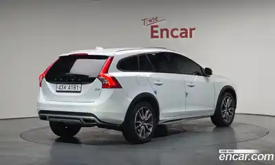Volvo V60 2017 2.0 гидро в Москве № 196992, миниатюра 2