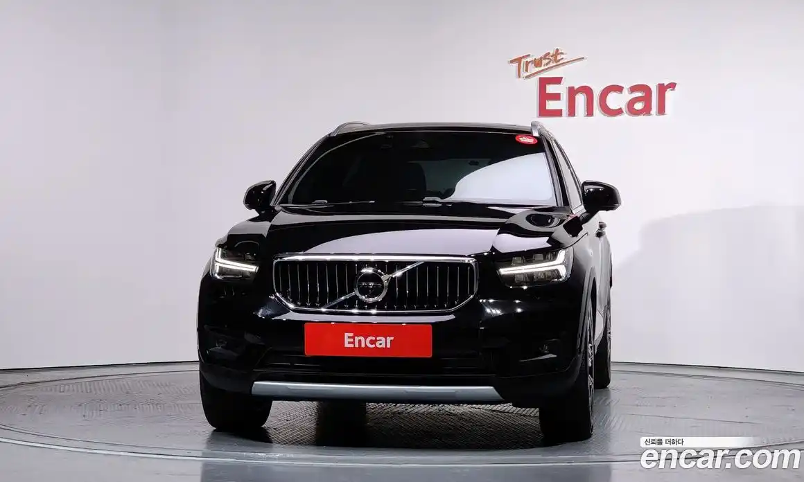 Volvo XC40 2020 2.0 гидро в Москве № 197041, фото 3