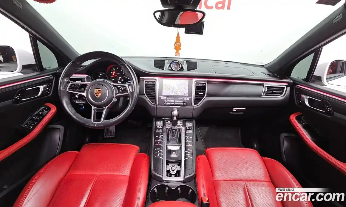 Porsche Macan 2018 2.0 гидро в Москве № 197712, фото 7
