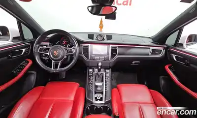Porsche Macan 2018 2.0 гидро в Москве № 197712, миниатюра 7