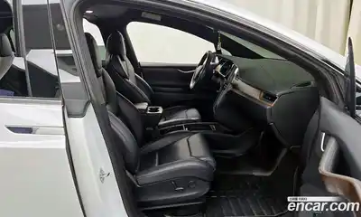 Tesla Model X 2018 0.3 гидро в Москве № 198665, миниатюра 11