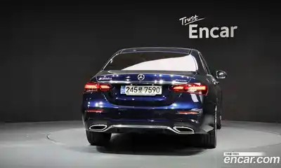 Mercedes-Benz E-Class 2020 1.9 гидро в Москве № 206400, миниатюра 4