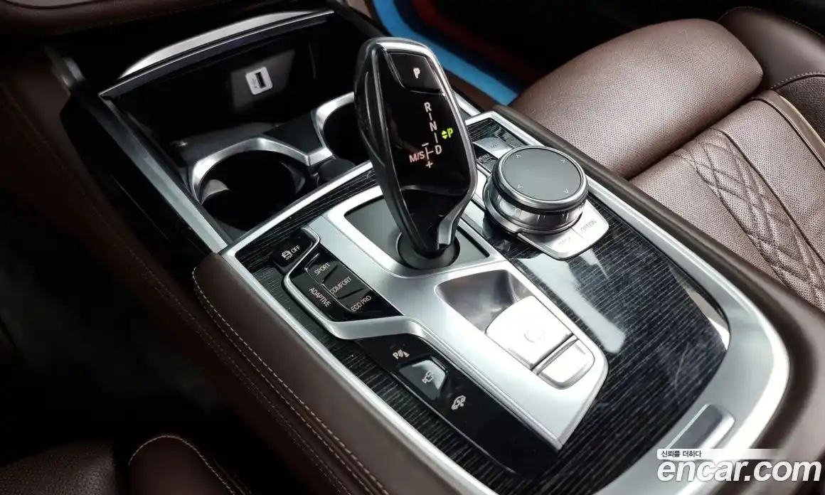BMW 7-Series 2017 3.0 гидро в Москве № 211616, фото 9