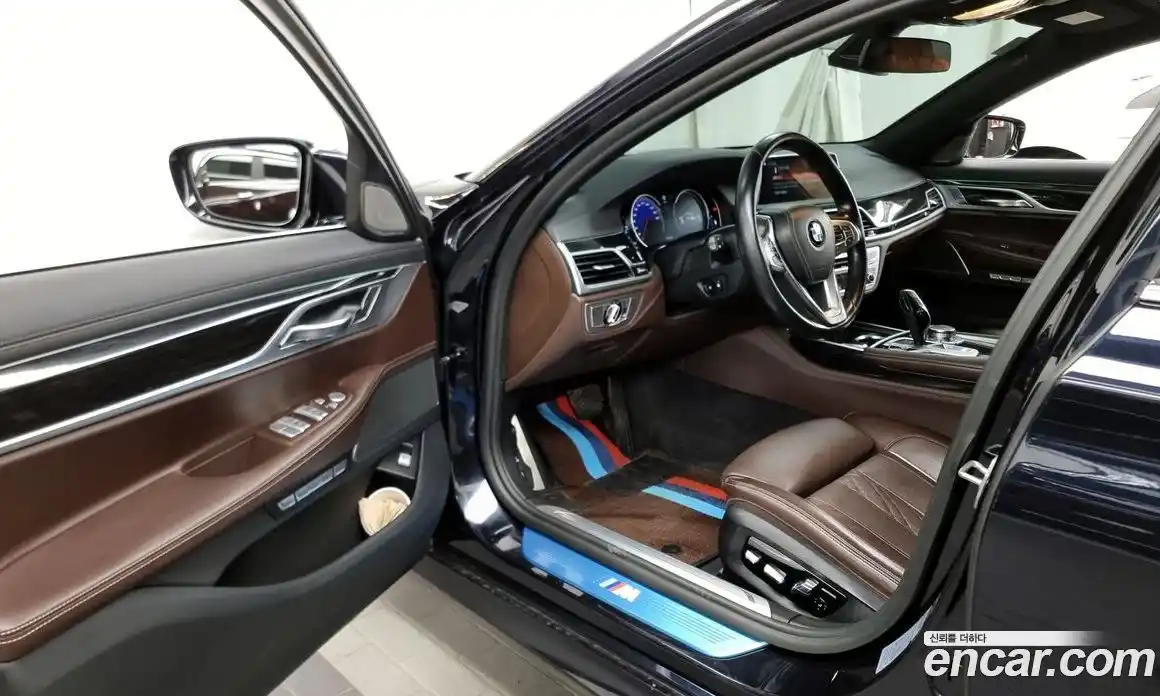BMW 7-Series 2017 3.0 гидро в Москве № 211616, фото 10
