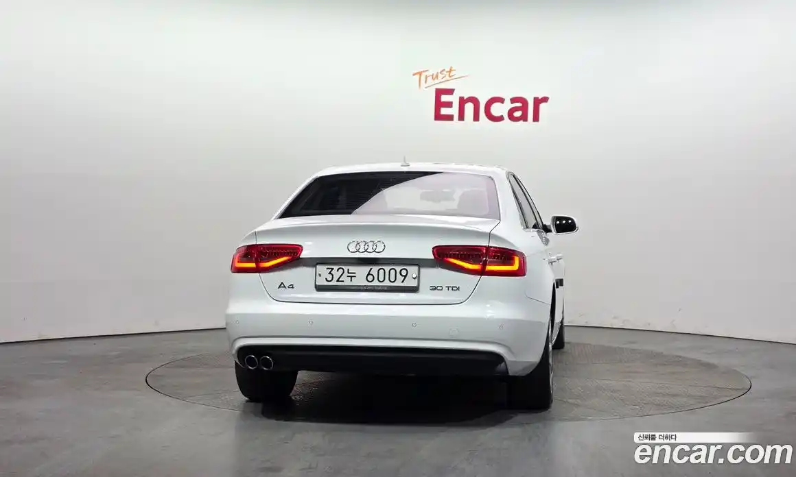 Audi A4 2014 2.0 гидро в Москве № 212584, фото 4