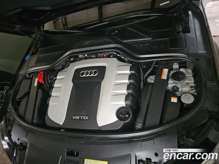 Audi A8 2012 4.1 гидро в Москве № 212712, фото 6