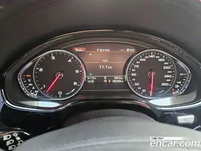 Audi A8 2012 4.1 гидро в Москве № 212712, миниатюра 8