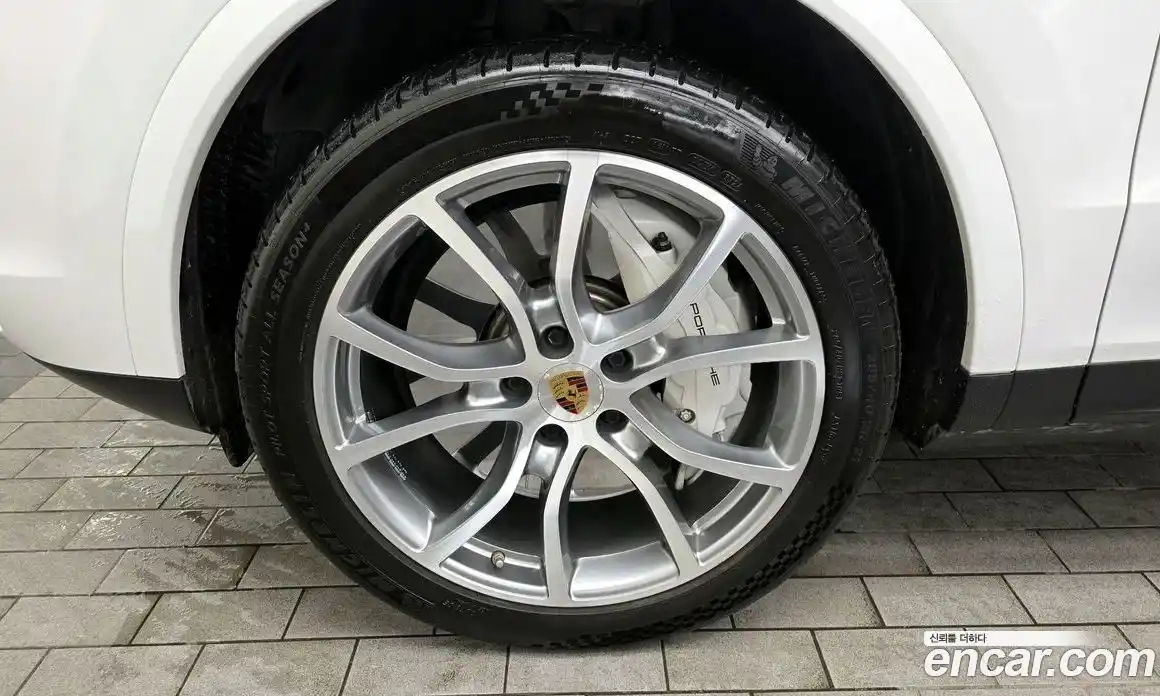 Porsche Cayenne 2020 3.0 гидро в Москве № 213237, фото 5