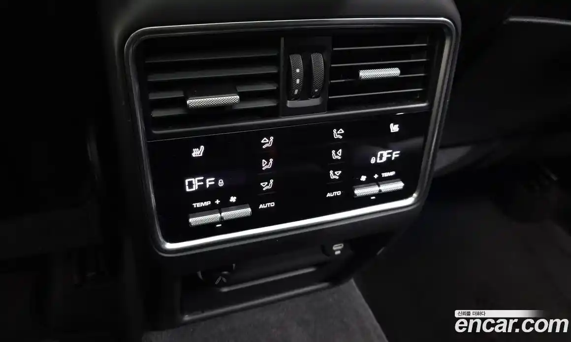 Porsche Cayenne 2020 3.0 гидро в Москве № 213290, фото 18