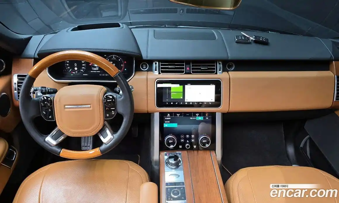 Land Rover Range-Rover 2018 4.4 гидро в Москве № 213499, фото 7