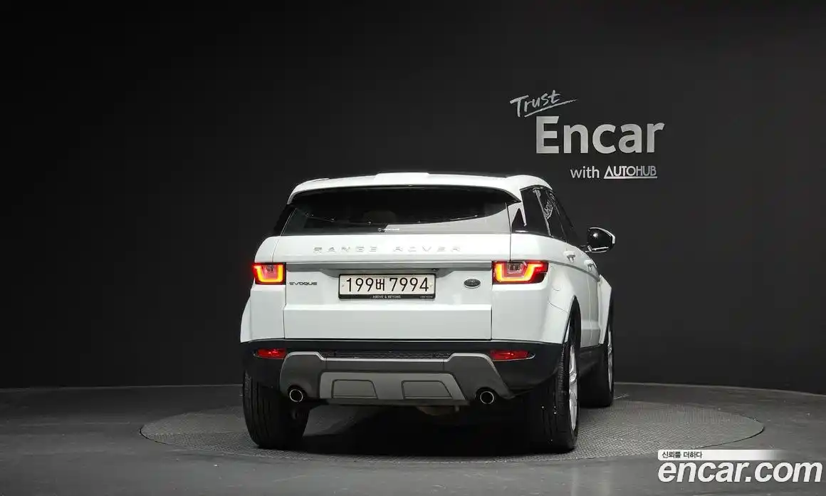 Land Rover Range-Rover Evoque 2018 2.0 гидро в Москве № 213624, фото 4