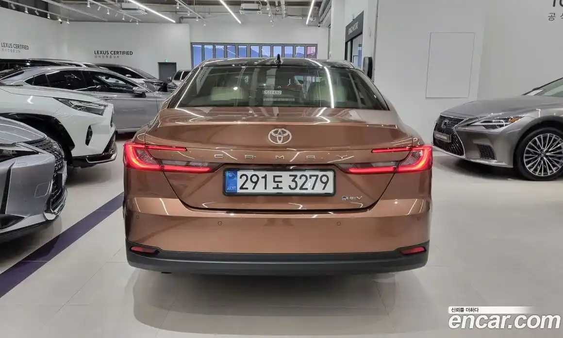 Toyota Camry 2025 2.5 вариатор в Москве № 215588, фото 4