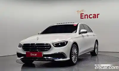 Mercedes-Benz E-Class, 2023